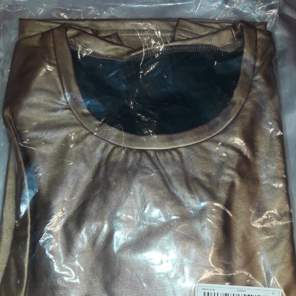 Stretchy Faux Leather Gold Shirt Long Sleeves Medium Brand New in Package - Picture 3 of 4